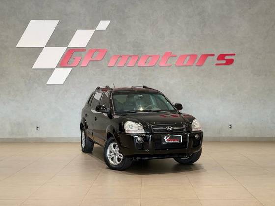 HYUNDAI TUCSON 2.0 MPFI GL 16V 142CV 2WD GASOLINA 4P MANUAL HYUNDAI TUCSON 2.0 MPFI GL 16V 142CV 2WD GASOLINA 4P MANUAL